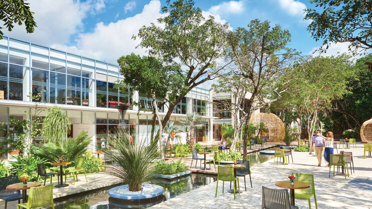 Essence @ The Fives Beach